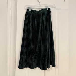 Zara Dark Green Velvet A-Line Skirt